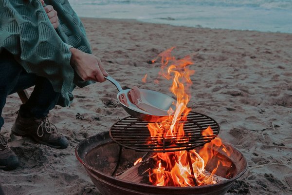 Quels sont les meilleurs conseils pour un camping en bord de rivière en été?